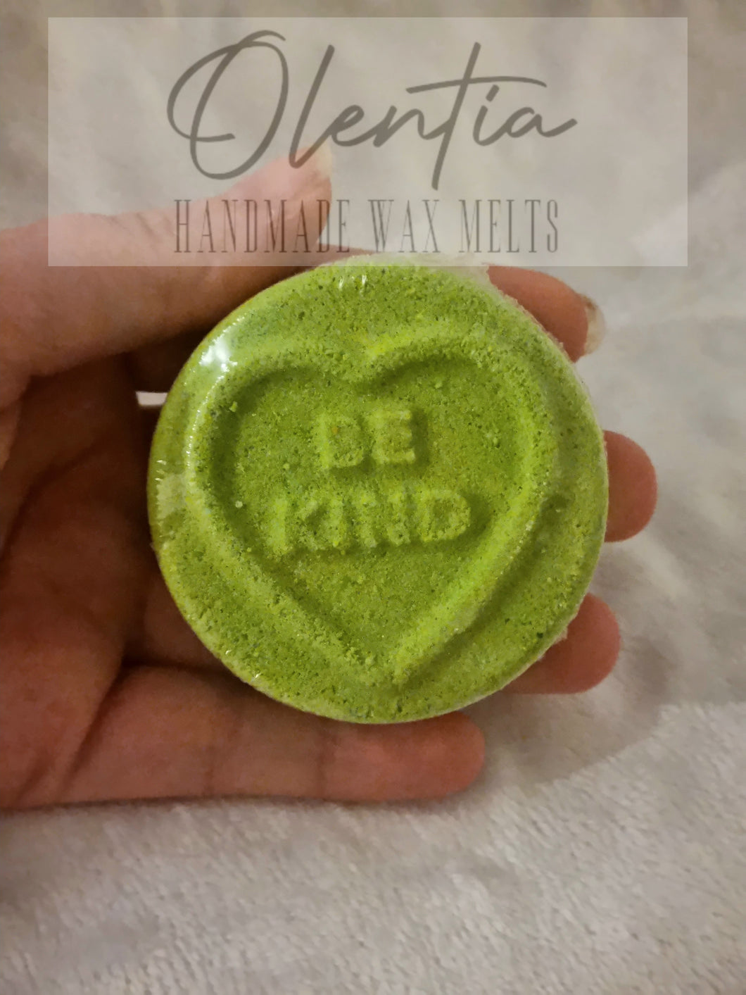 Love Puck Bath Bomb Green